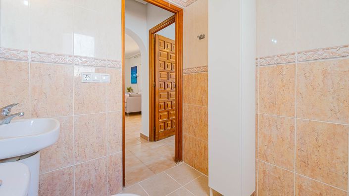 Image No.39-2 Bed Apartment for sale