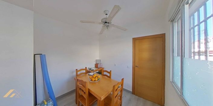 Image No.22-2 Bed Bungalow for sale