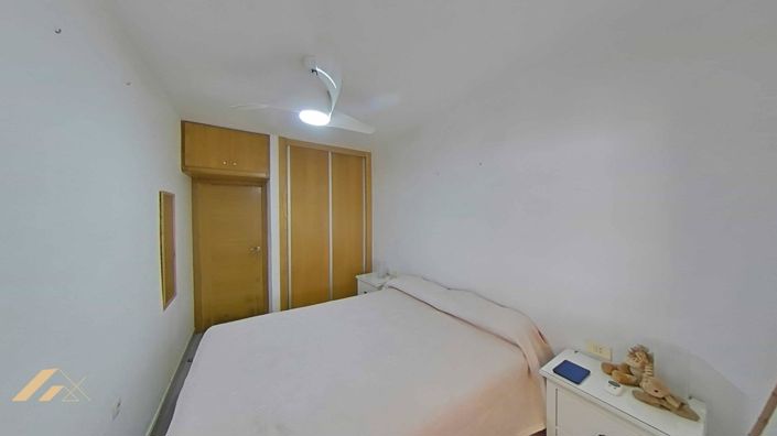 Image No.25-2 Bed Bungalow for sale