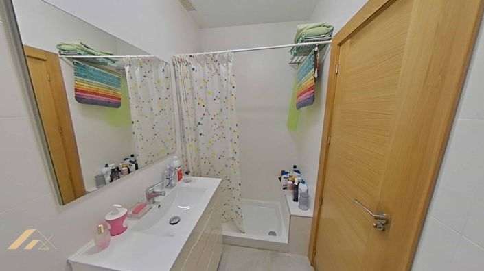 Image No.35-2 Bed Bungalow for sale