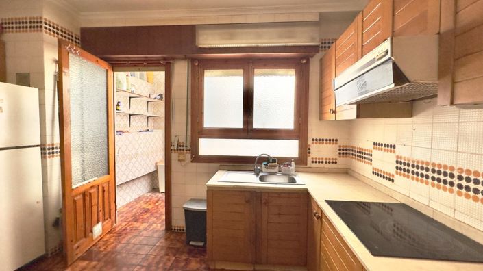 Image No.18-3 Bed Apartment for sale