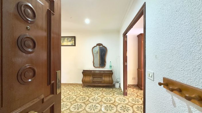 Image No.24-3 Bed Apartment for sale