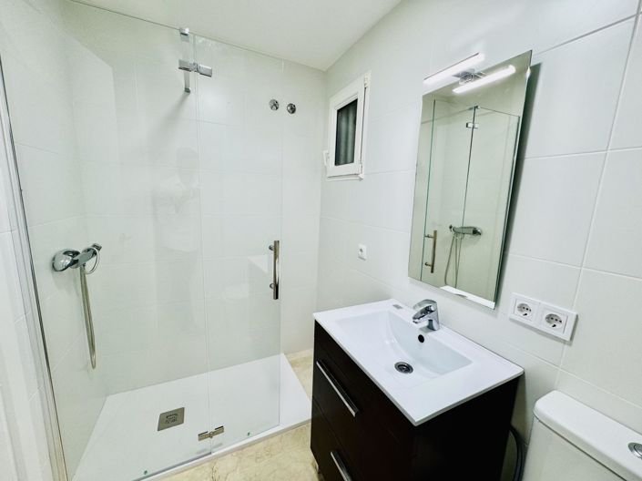 Image No.13-2 Bed Apartment for sale