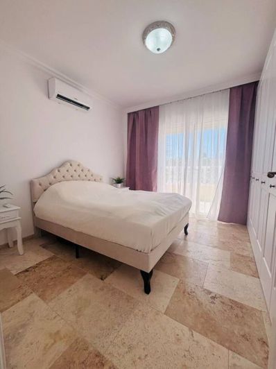 Image No.17-3 Bed Villa for sale
