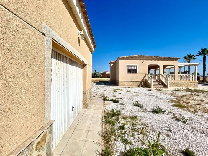Image No.10-4 Bed Villa for sale