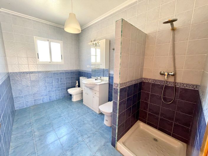 Image No.16-4 Bed Villa for sale