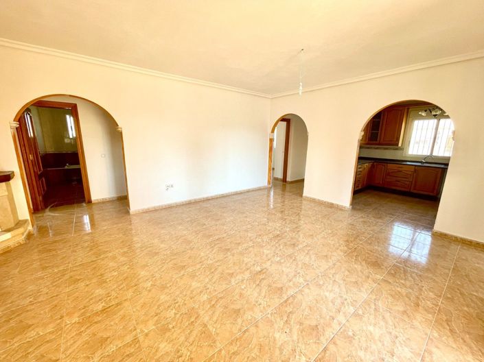 Image No.31-4 Bed Villa for sale