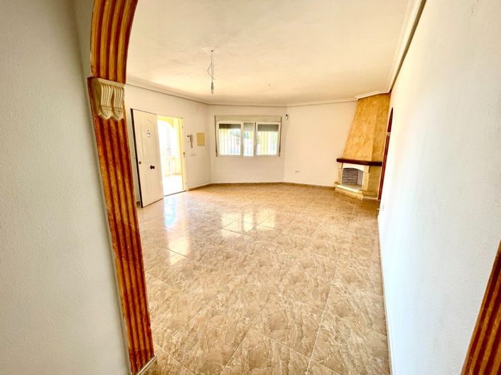 Image No.45-4 Bed Villa for sale