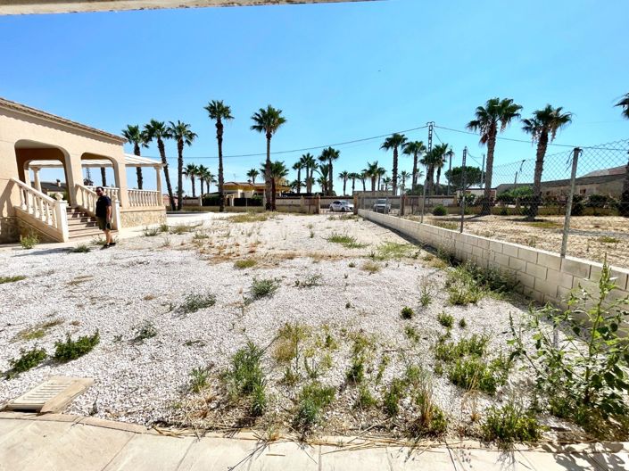 Image No.48-4 Bed Villa for sale