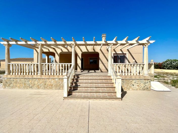 Image No.7-4 Bed Villa for sale