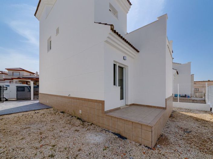 Image No.38-3 Bed Villa for sale