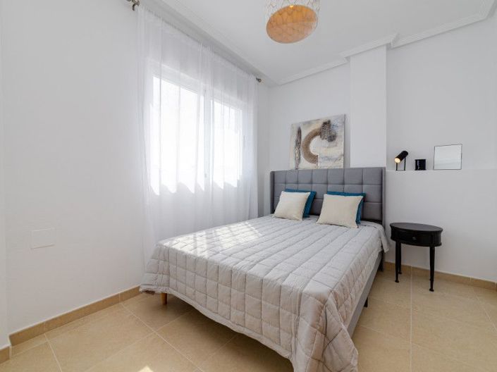 Image No.9-3 Bed Villa for sale