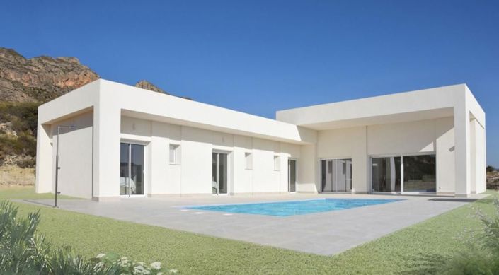 Image No.8-3 Bed Villa for sale