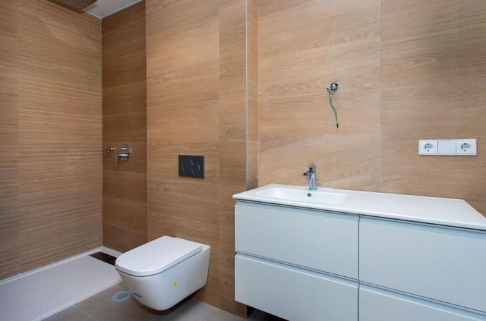 Image No.19-3 Bed Apartment for sale