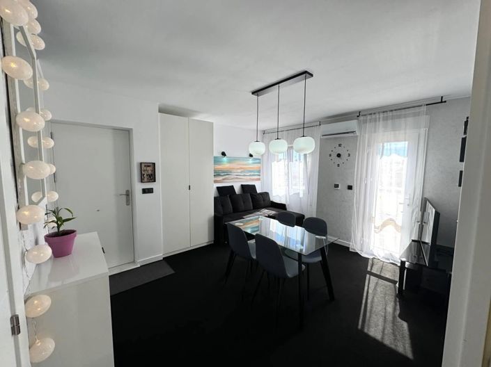 Image No.2-3 Bed Duplex for sale