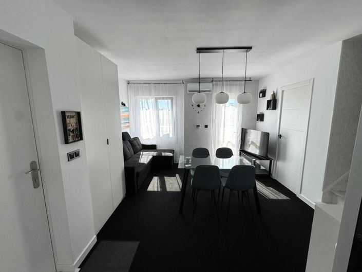 Image No.4-3 Bed Duplex for sale