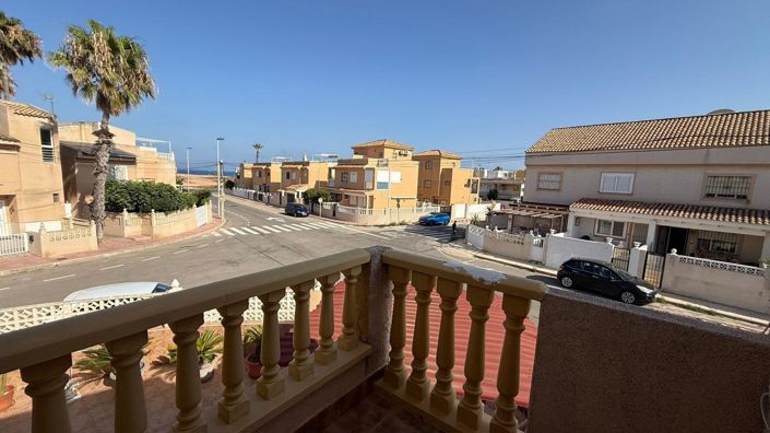 Image No.17-3 Bed Duplex for sale