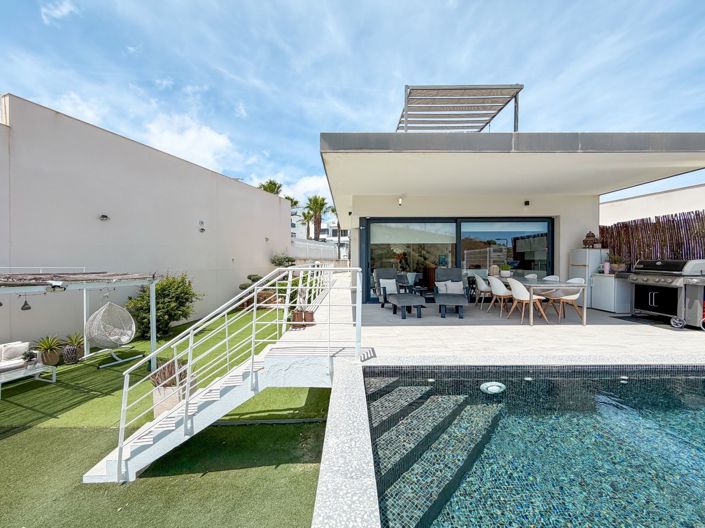 Image No.16-5 Bed Villa for sale