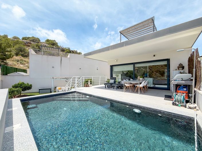 Image No.18-5 Bed Villa for sale