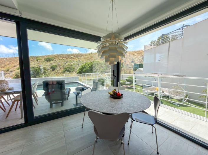 Image No.28-5 Bed Villa for sale