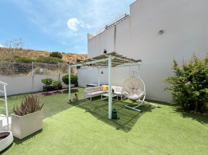 Image No.9-5 Bed Villa for sale