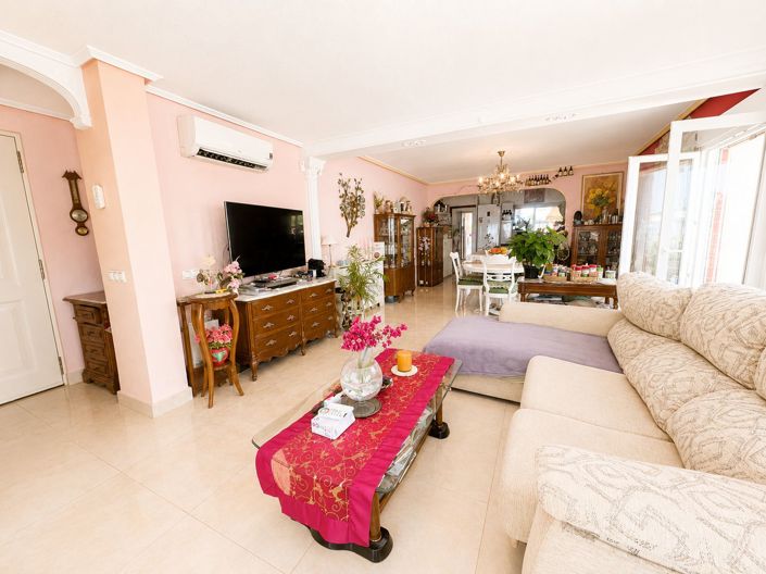 Image No.17-4 Bed Villa for sale