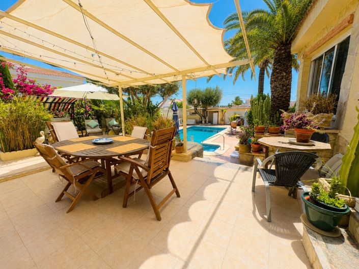 Image No.38-4 Bed Villa for sale