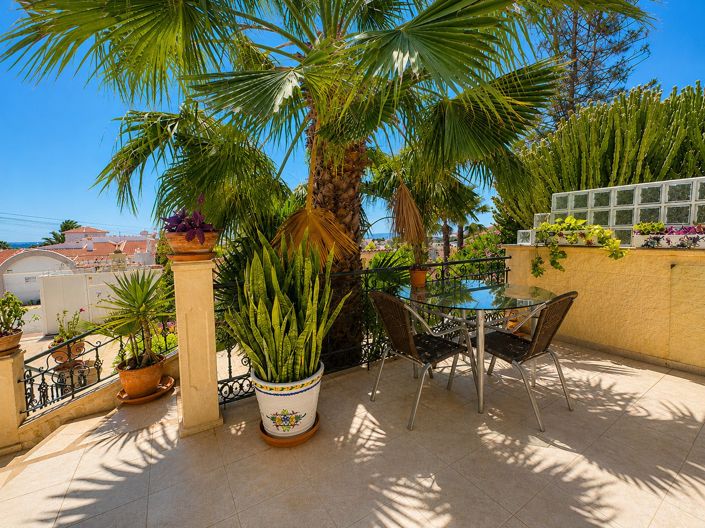 Image No.39-4 Bed Villa for sale