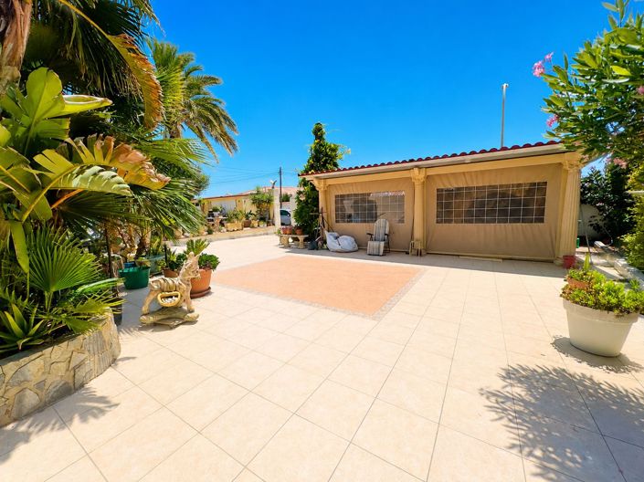Image No.7-4 Bed Villa for sale