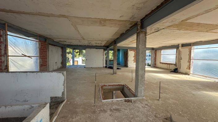 Image No.21-5 Bed Villa for sale