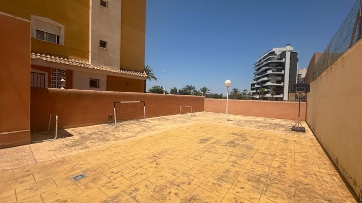 Image No.30-2 Bed Apartment for sale