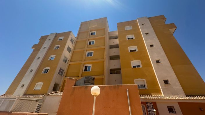 Image No.31-2 Bed Apartment for sale