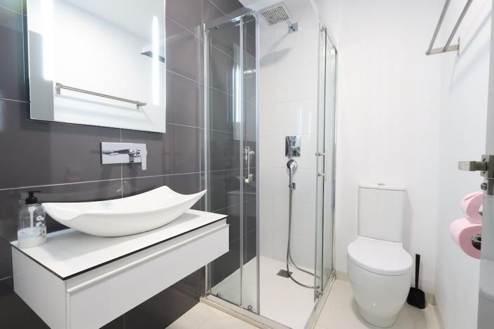Image No.14-2 Bed Apartment for sale