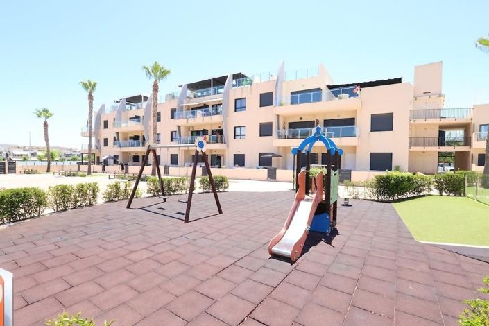 Image No.19-2 Bed Apartment for sale