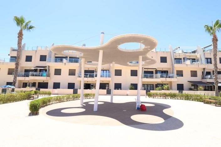 Image No.20-2 Bed Apartment for sale