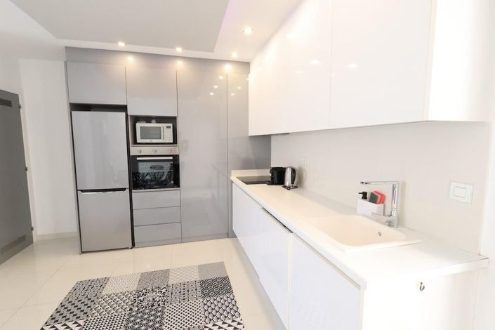 Image No.5-2 Bed Apartment for sale