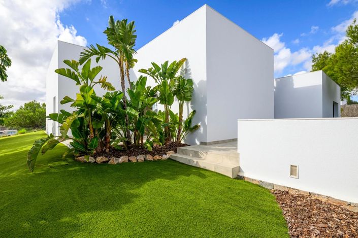 Image No.34-3 Bed Villa for sale