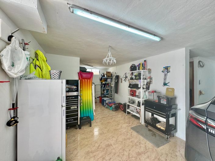 Image No.28-2 Bed House for sale