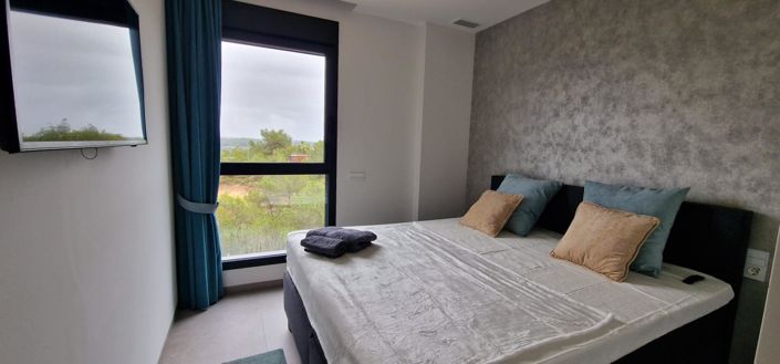 Image No.33-3 Bed Apartment for sale