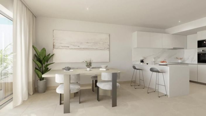 Image No.9-3 Bed Apartment for sale