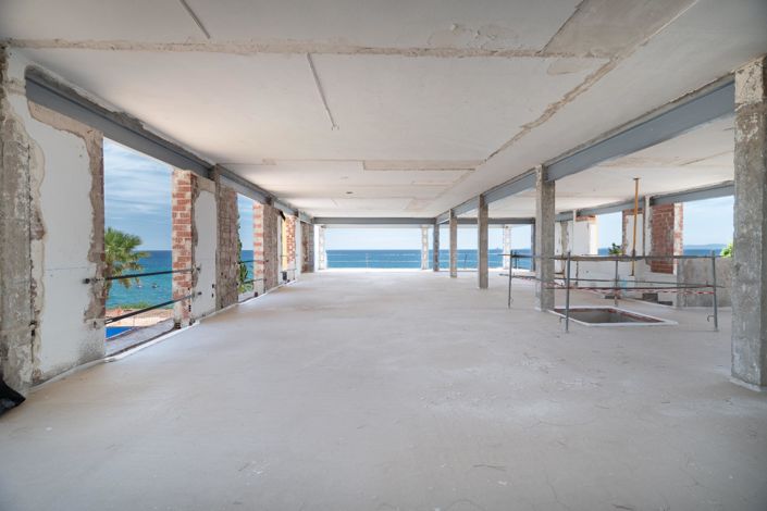 Image No.7-6 Bed Villa for sale