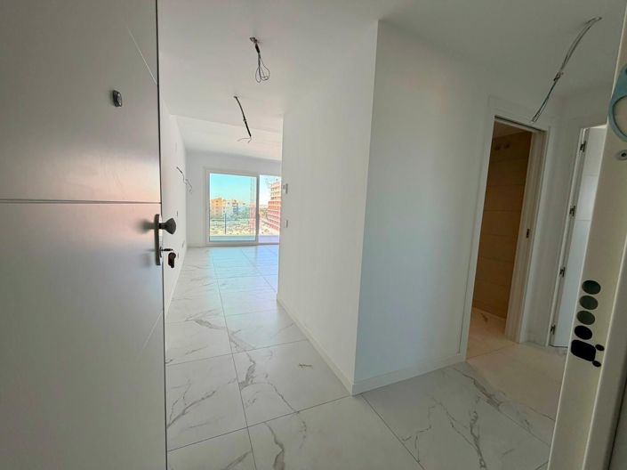 Image No.20-2 Bed Apartment for sale