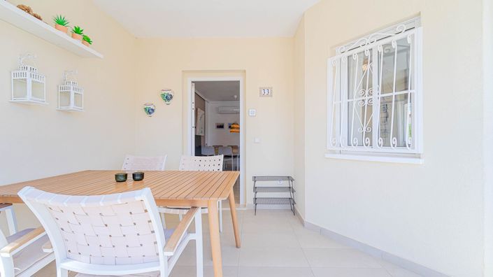 Image No.11-3 Bed Townhouse for sale