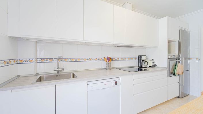 Image No.41-3 Bed Townhouse for sale