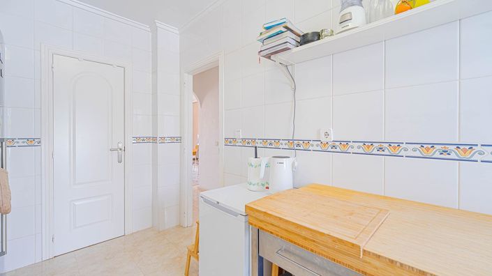 Image No.42-3 Bed Townhouse for sale