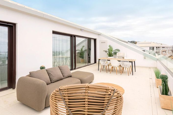 Image No.4-2 Bed Apartment for sale