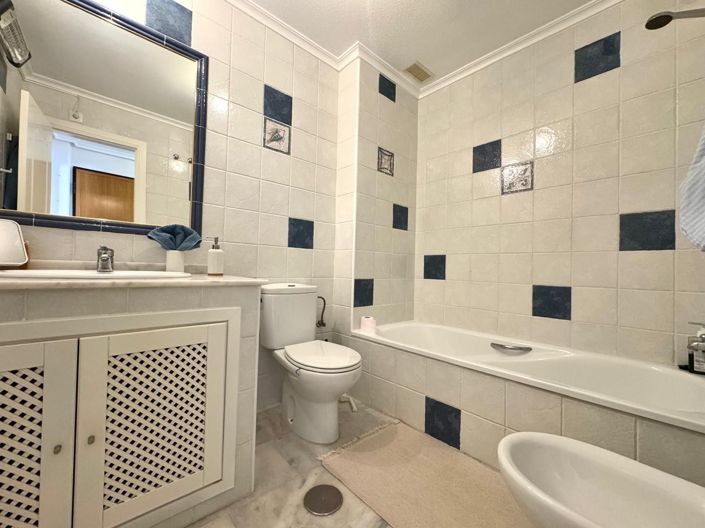 Image No.18-2 Bed Apartment for sale