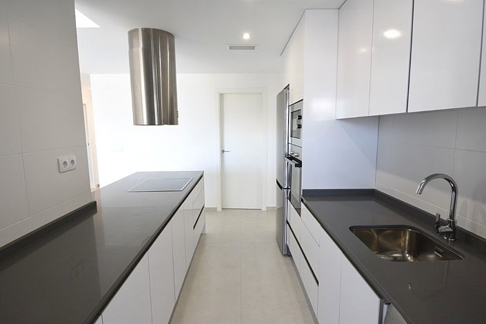 Image No.7-2 Bed Apartment for sale