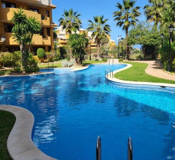 Image No.27-Appartement de 2 chambres à vendre à Torrevieja