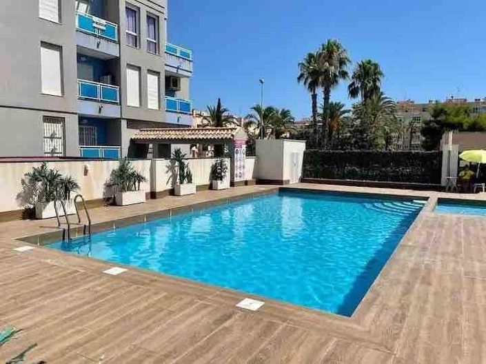 Image No.22-2 Bed Apartment for sale